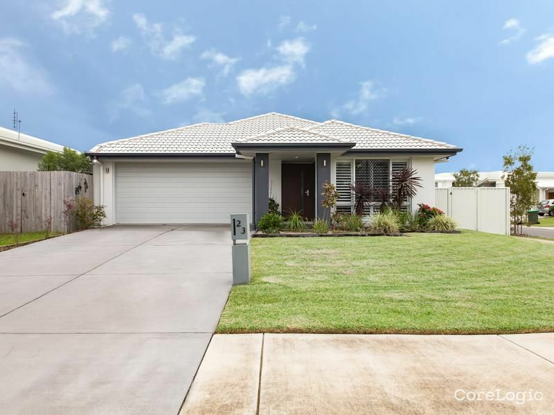 23 Caspian Cct, Mountain Creek, QLD 4557