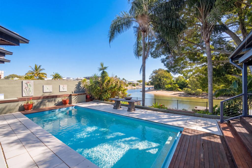 11 Fiesta Ave, Surfers Paradise, QLD 4217