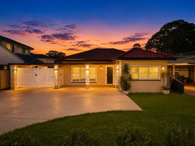 3 Treloar Cres, Chester Hill, NSW 2162