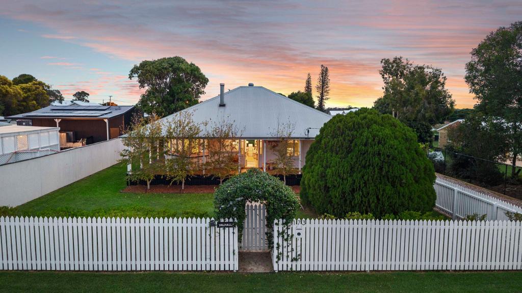 173 Long St, Point Vernon, QLD 4655