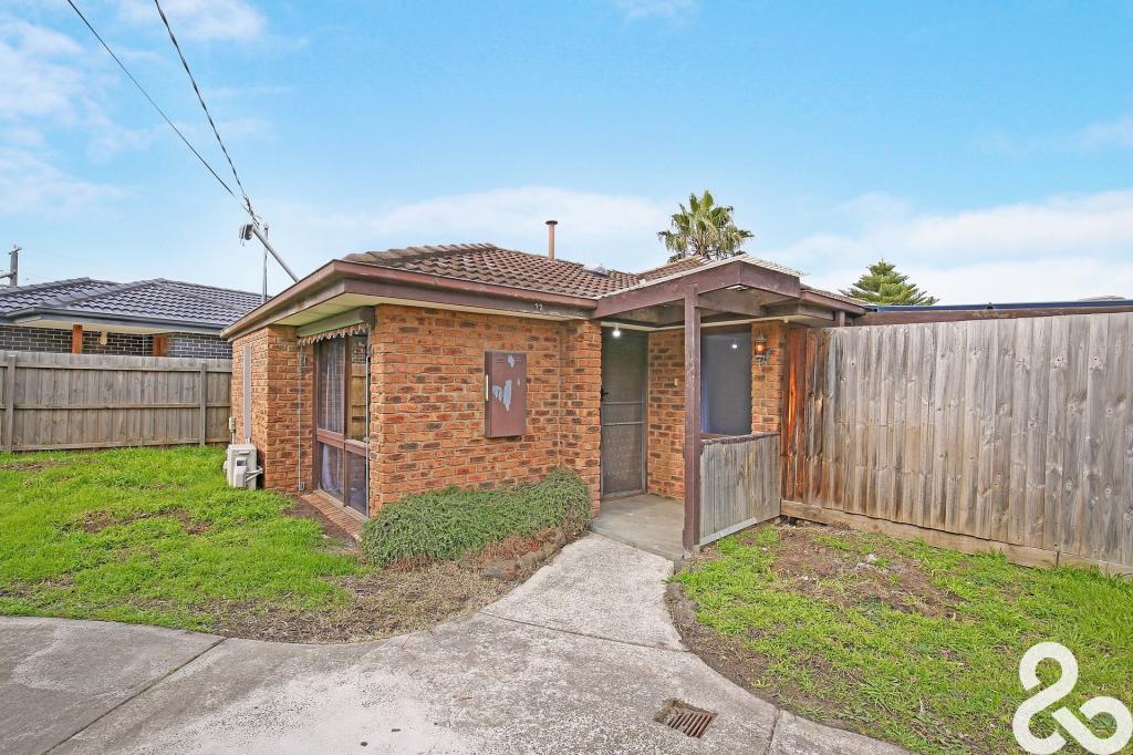 22 EPSOM AVE, EPPING, VIC 3076