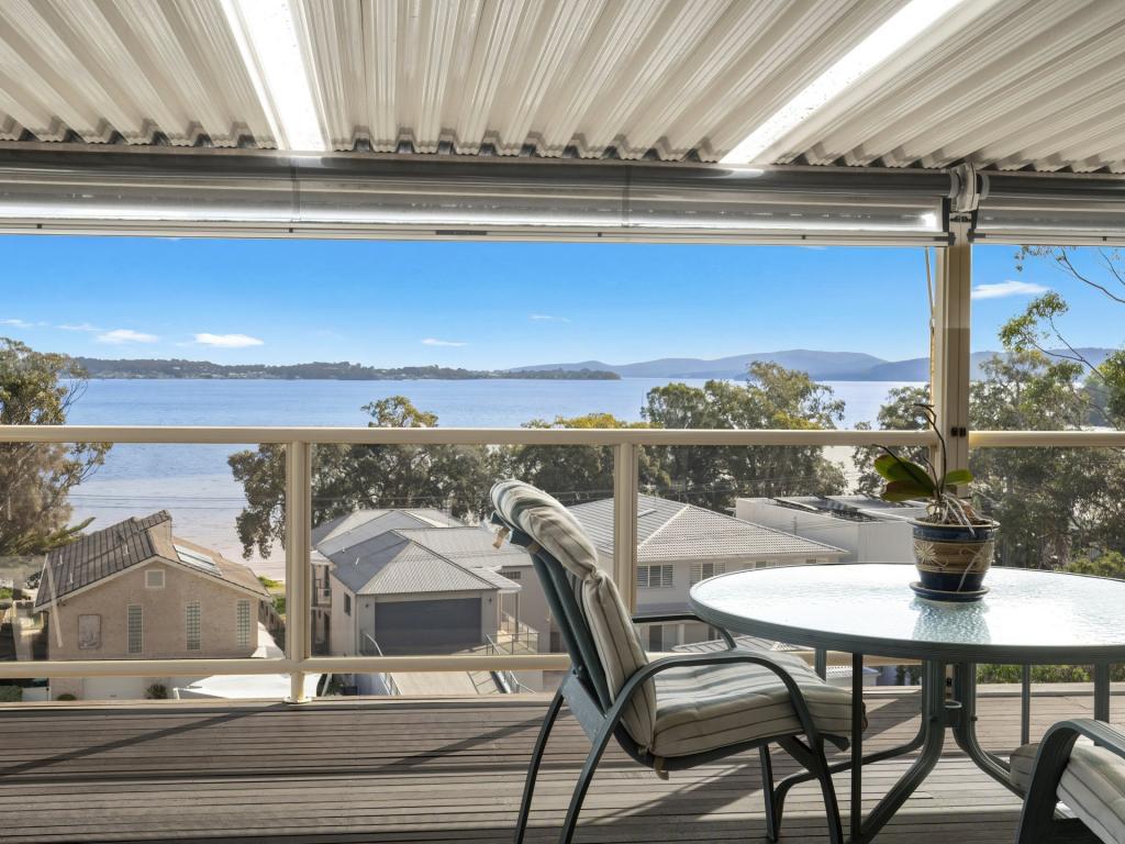 131 Sandy Point Rd, Corlette, NSW 2315