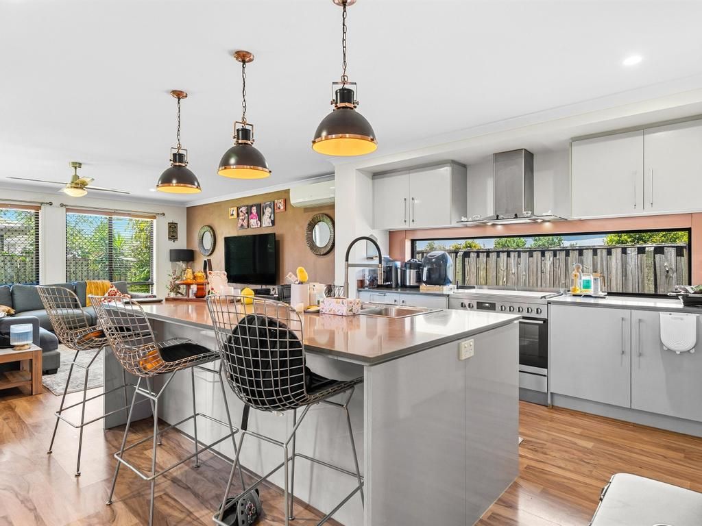 7a Cascade Dr, Underwood, QLD 4119