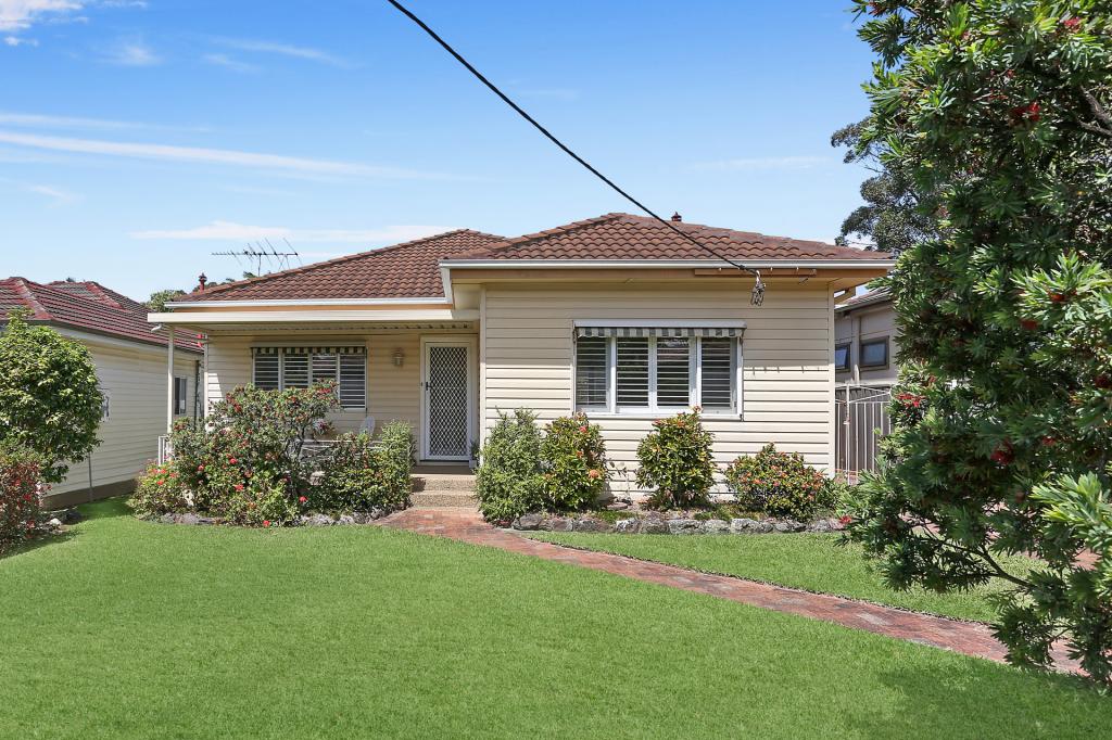 14 Warrington Ave, Caringbah, NSW 2229