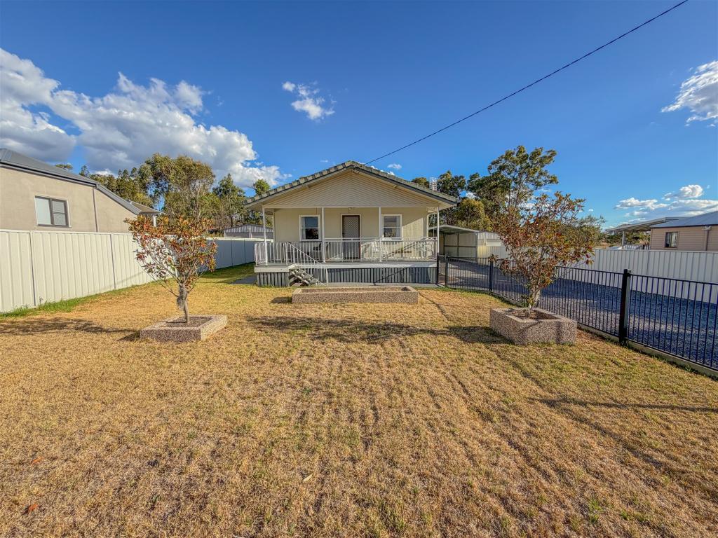 13 Micale Lane, Glen Aplin, QLD 4381