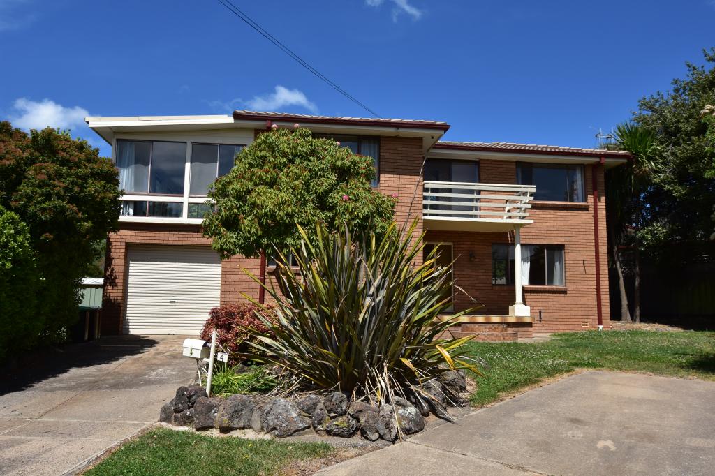 4 Goroka Pl, Orange, NSW 2800