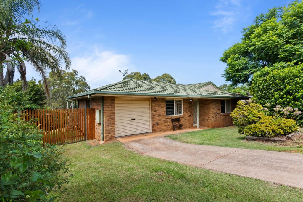 21 Fair St, Rockville, QLD 4350