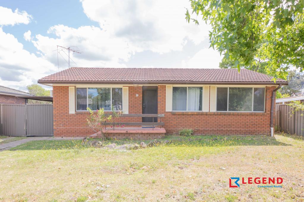 19 Ridgeway Cres, Quakers Hill, NSW 2763