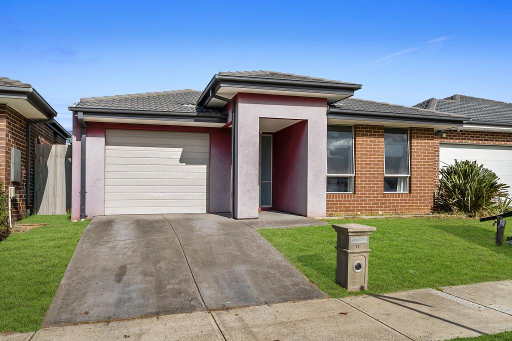 17 Joanne Way, Officer, VIC 3809