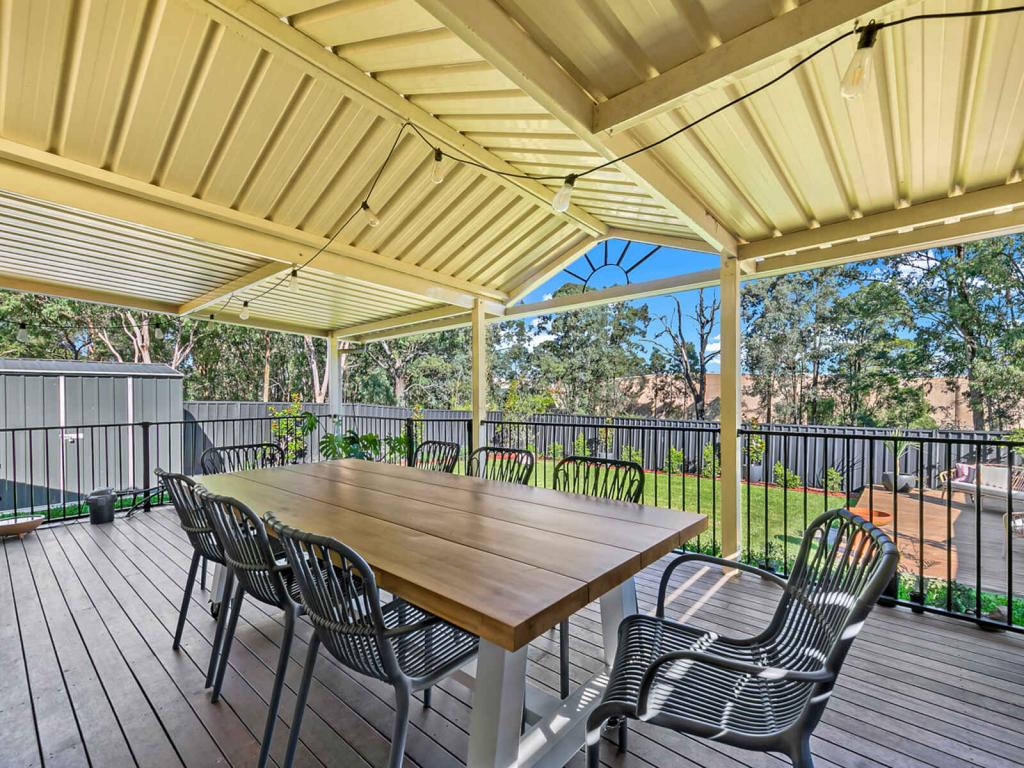 65 Faulkland Cres, Kings Park, NSW 2148