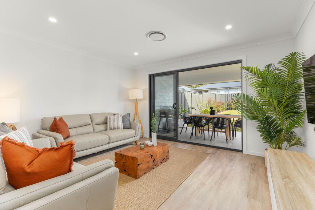 24a Bexhill Ave, Sussex Inlet, NSW 2540