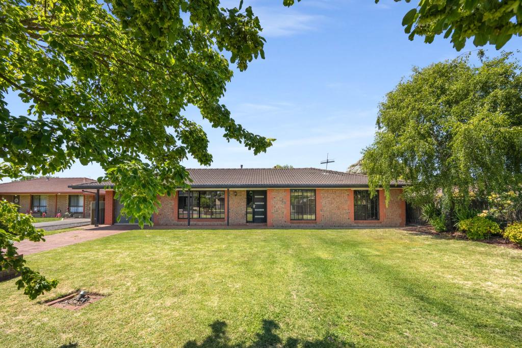 2 SHALAMAR CRES, MOUNT GAMBIER, SA 5290