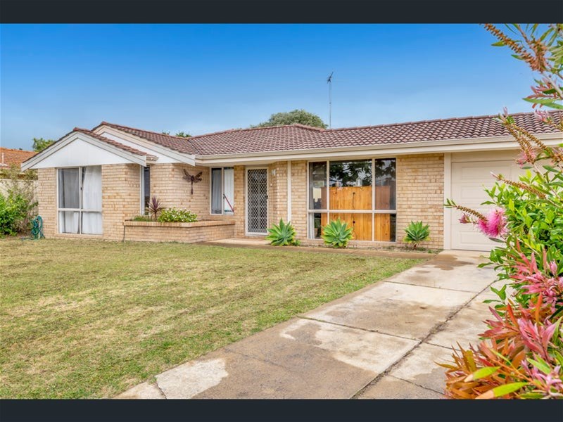 15 Balmoral Pde, Halls Head, WA 6210