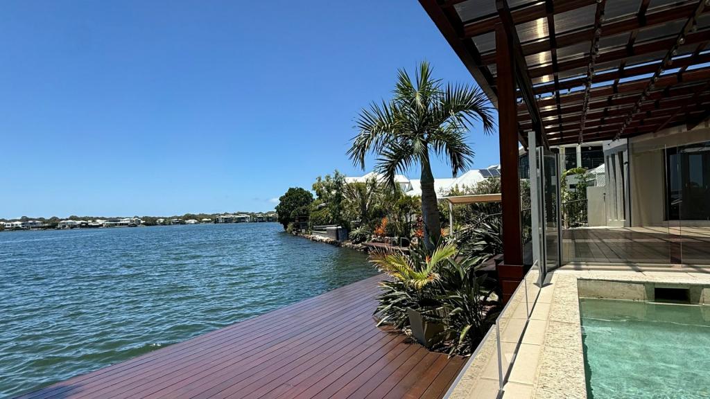 11 Karinya Pl, Twin Waters, QLD 4564