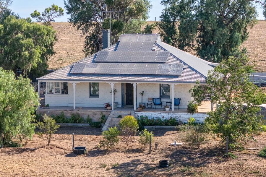 249 The Point Rd, Jervois, SA 5259