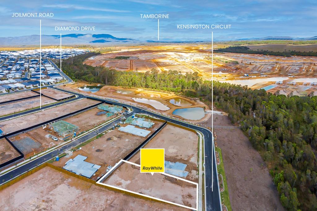 13 KENSINGTON CCT, YARRABILBA, QLD 4207