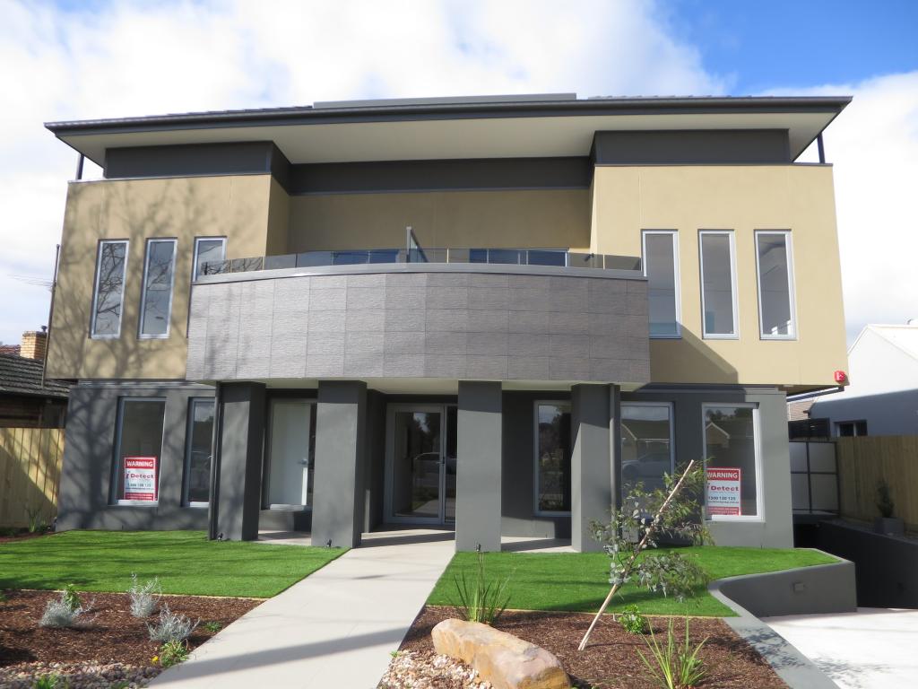 102/214 Warrigal Rd, Oakleigh South, VIC 3167