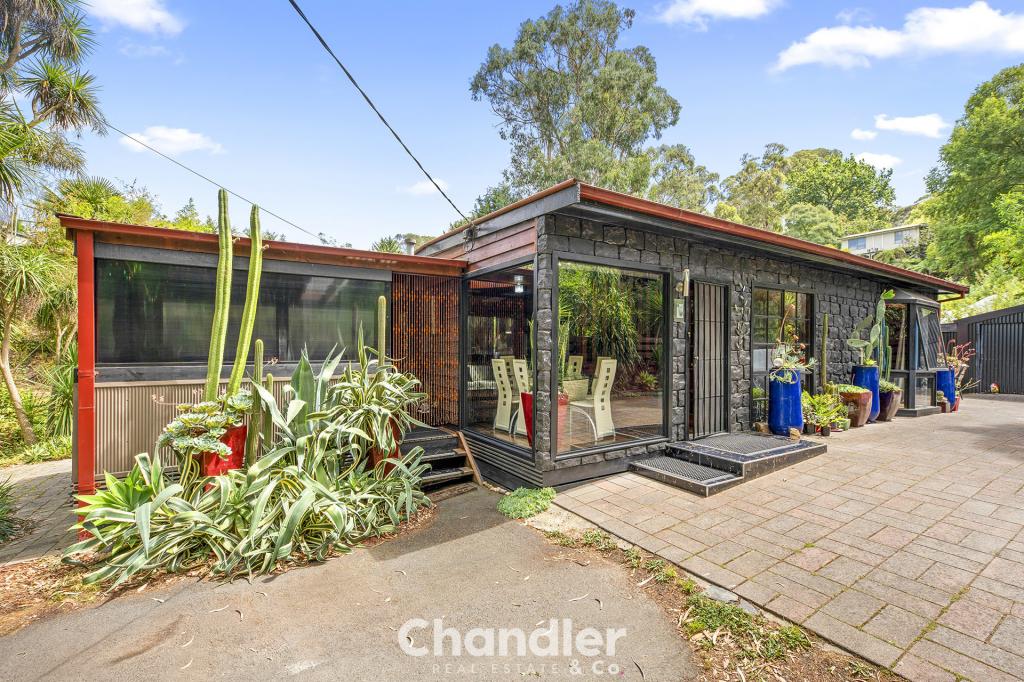 23 Mast Gully Rd, Upwey, VIC 3158