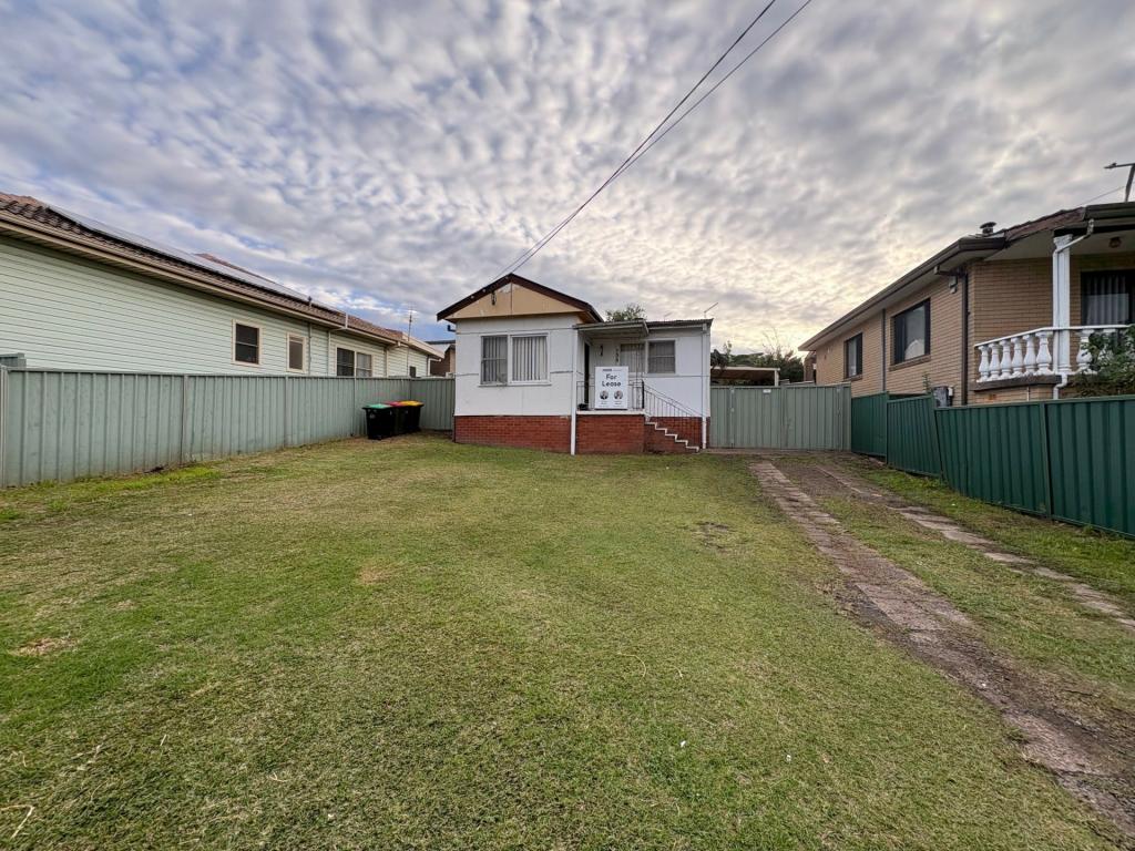139 The Boulevarde, Fairfield West, NSW 2165