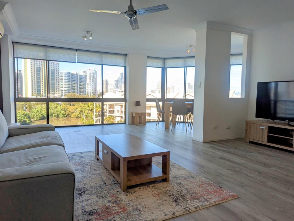 70 Remembrance Dr, Surfers Paradise, QLD 4217