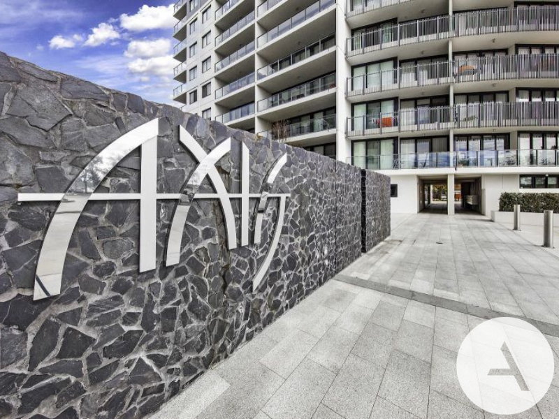 60/1 Mouat St, Lyneham, ACT 2602