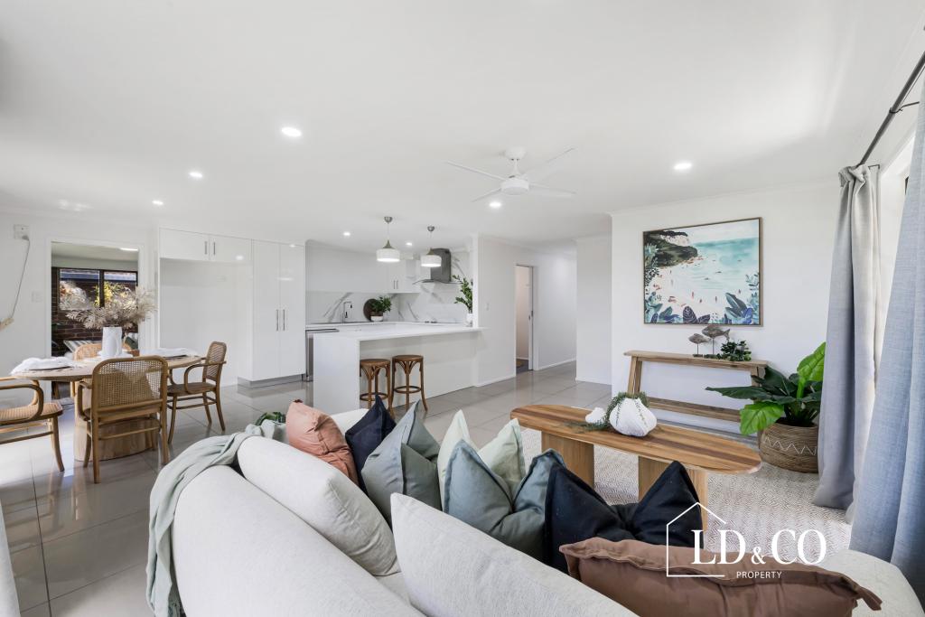 1 STOTT ST, BUCASIA, QLD 4750