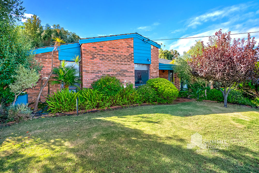 10 Hakea Cres, South Bunbury, WA 6230