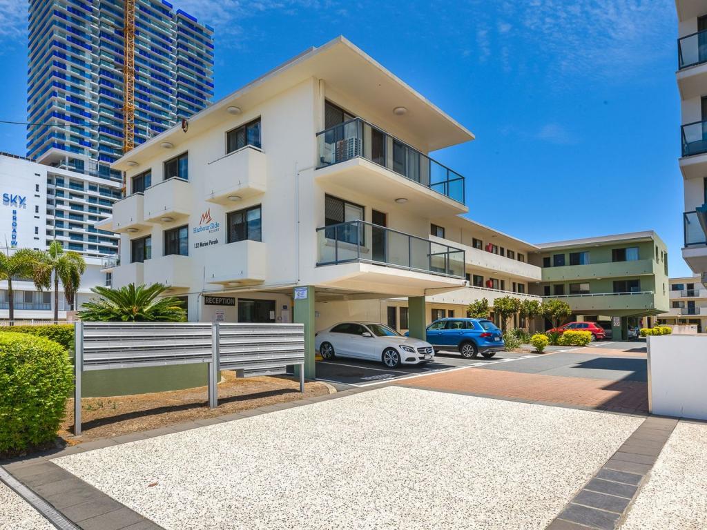 307/132 Marine Pde, Southport, QLD 4215