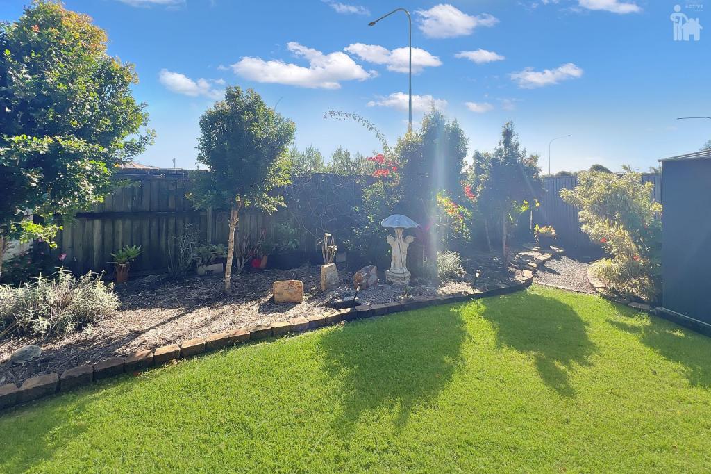 2/11 Lockerbie Ct, Kawungan, QLD 4655