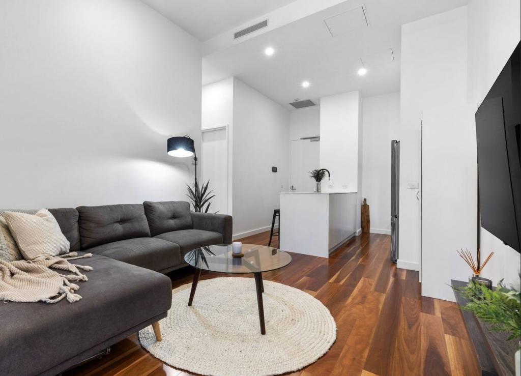 13/4 Anzac Park, Campbell, ACT 2612