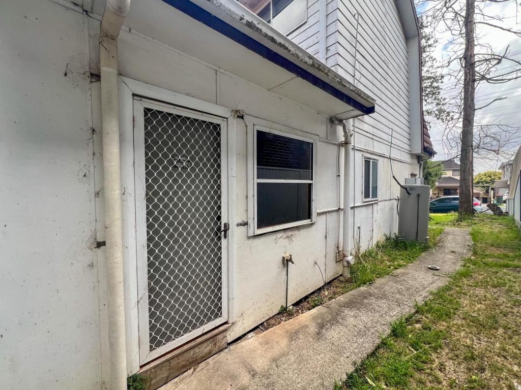 10b Albert St, Guildford, NSW 2161