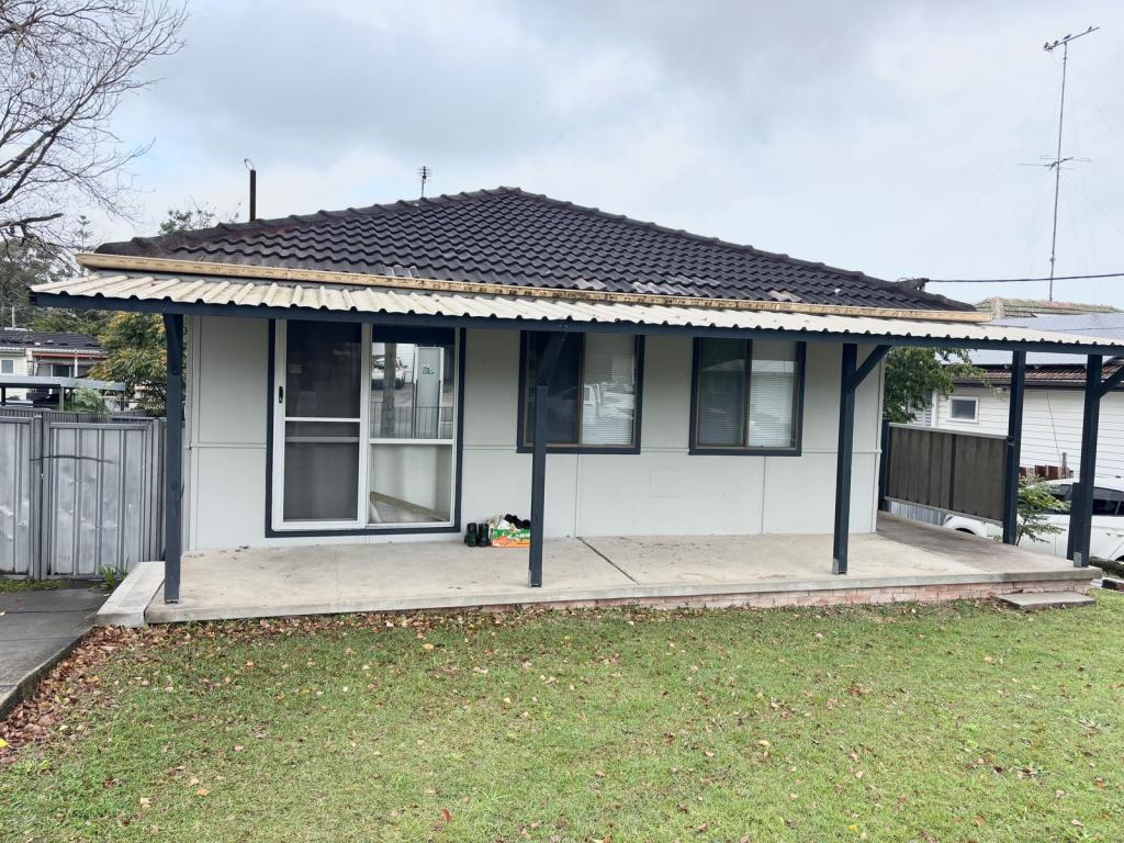 10 Mallee St, Gateshead, NSW 2290