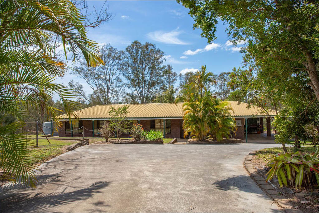 94 Thornton Rd, Chuwar, QLD 4306