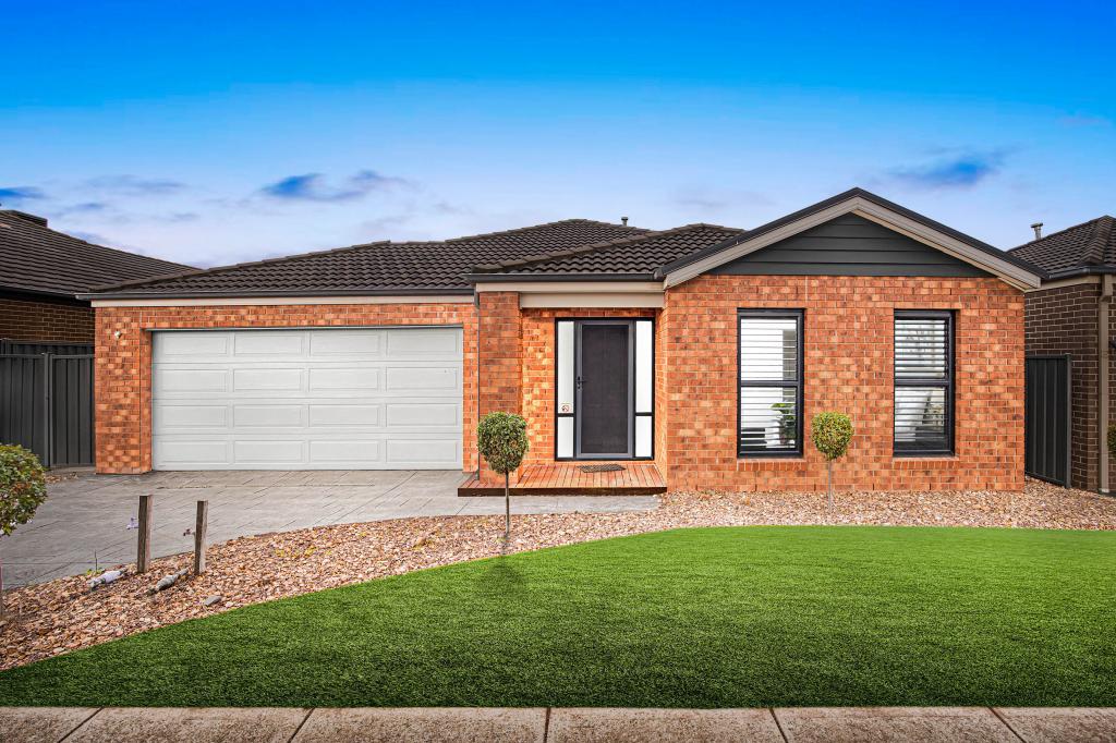 5 KINGLAKE DR, MANOR LAKES, VIC 3024