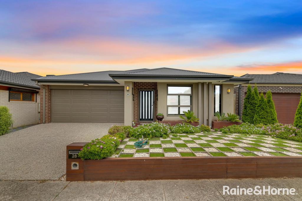 28 LILYTURF DR, TARNEIT, VIC 3029