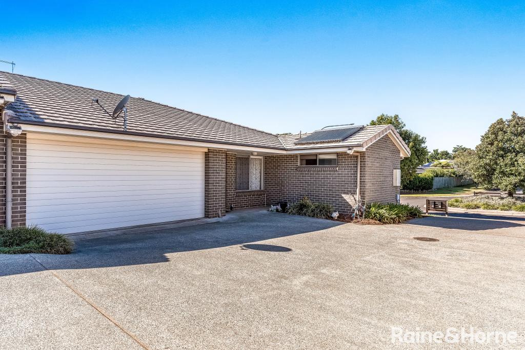1/10 Avalon Ave, Wollongbar, NSW 2477