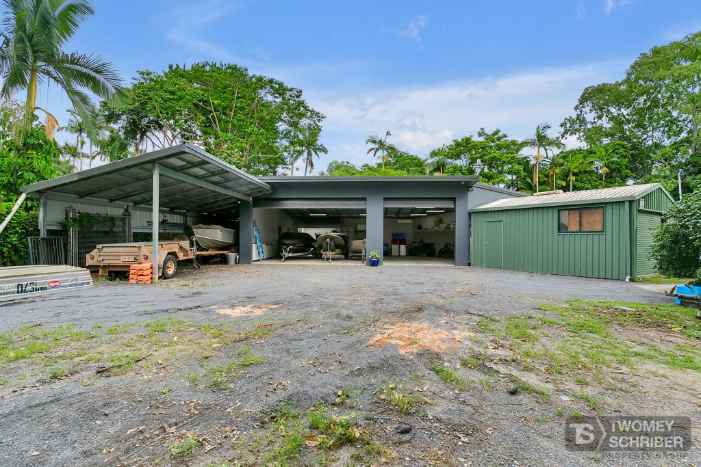 2 Tudor Cl, Trinity Park, QLD 4879