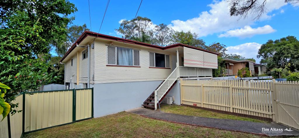 18 LEON ST, TINGALPA, QLD 4173