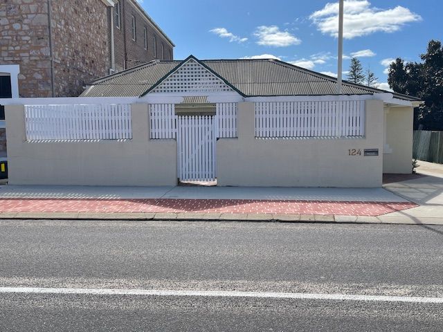 124 Augustus St, Geraldton, WA 6530