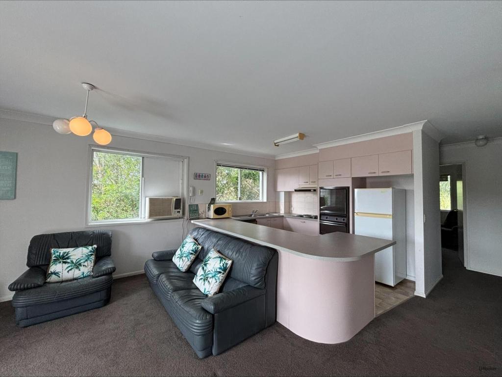 7/3 Tarni Ave, Palm Beach, QLD 4221