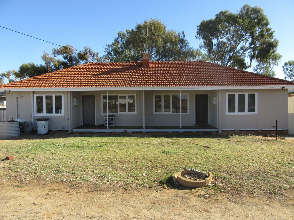 2 King St, Carnamah, WA 6517