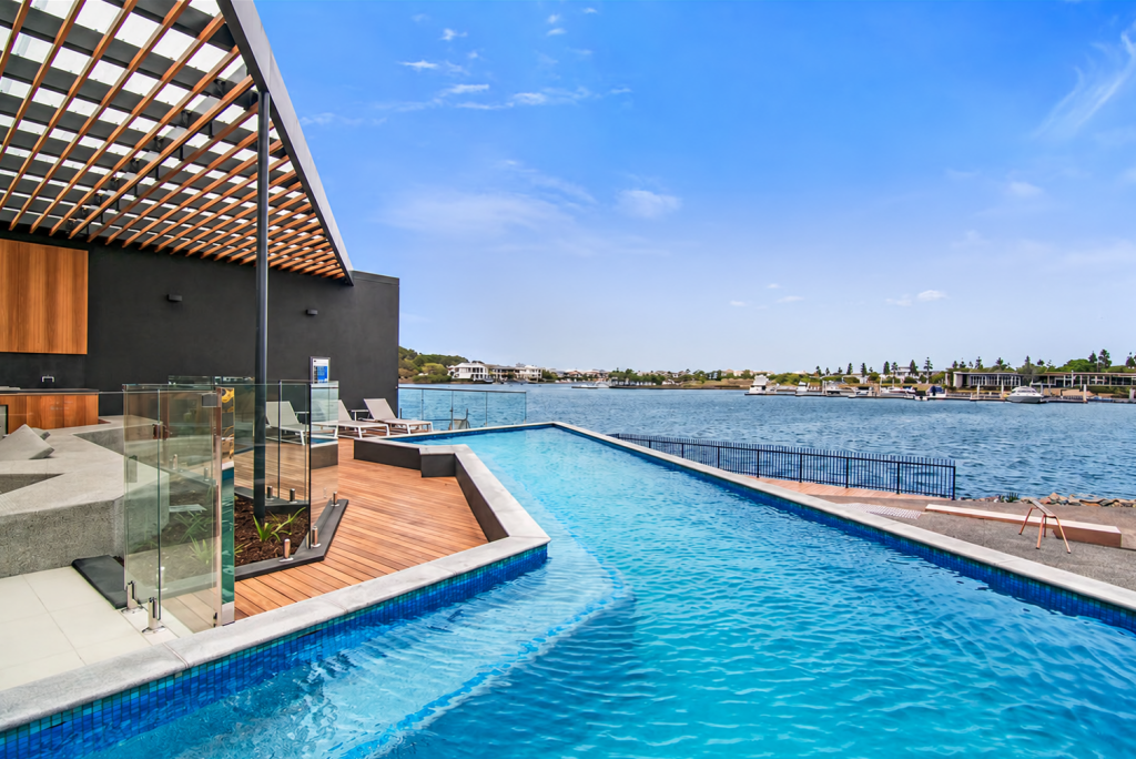 106 North Quay Cct, Hope Island, QLD 4212