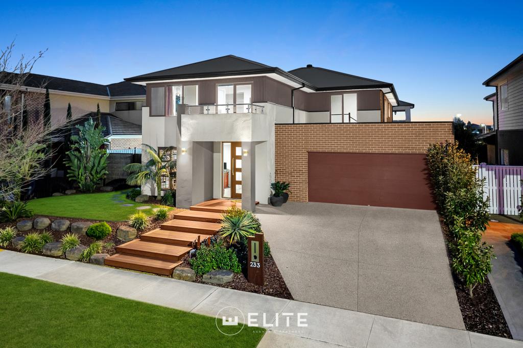 233 Heather Gr, Clyde North, VIC 3978