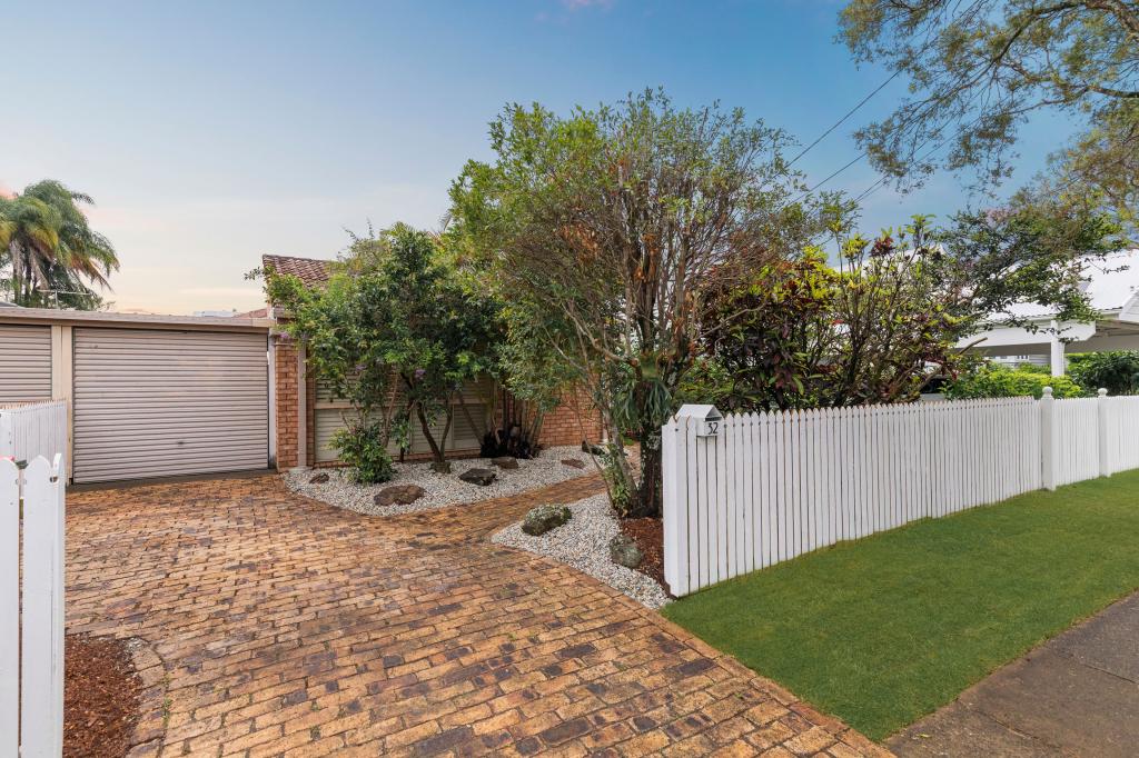 32 Lodge Rd, Kalinga, QLD 4030