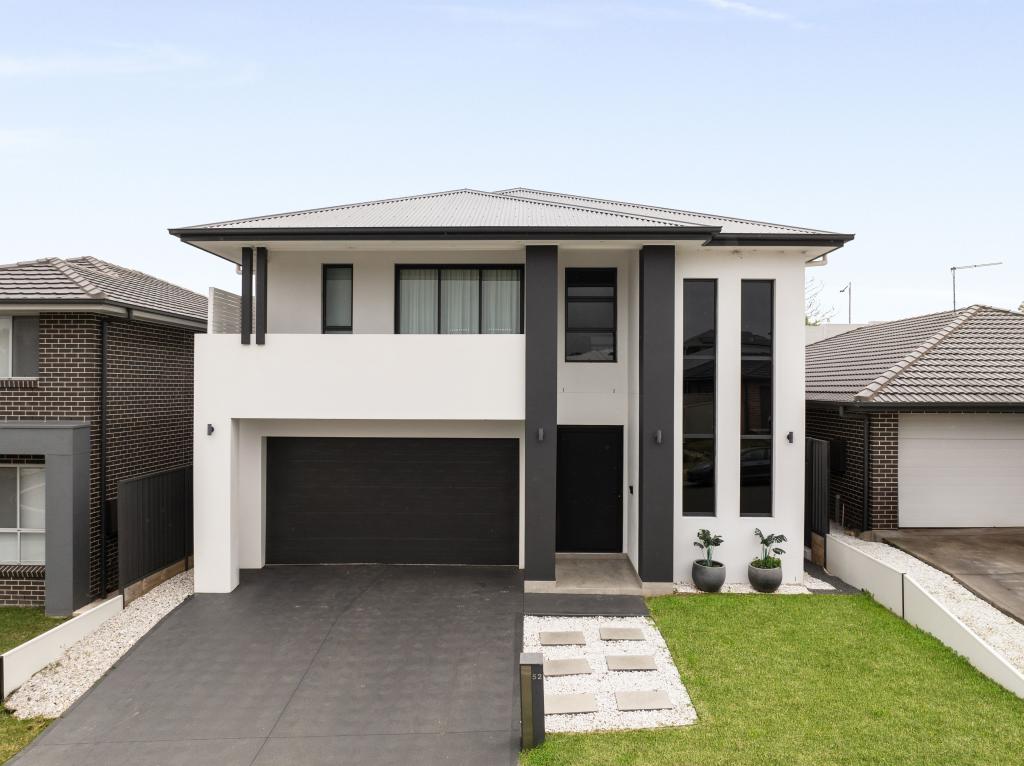 52 Bluebell Cres, Spring Farm, NSW 2570