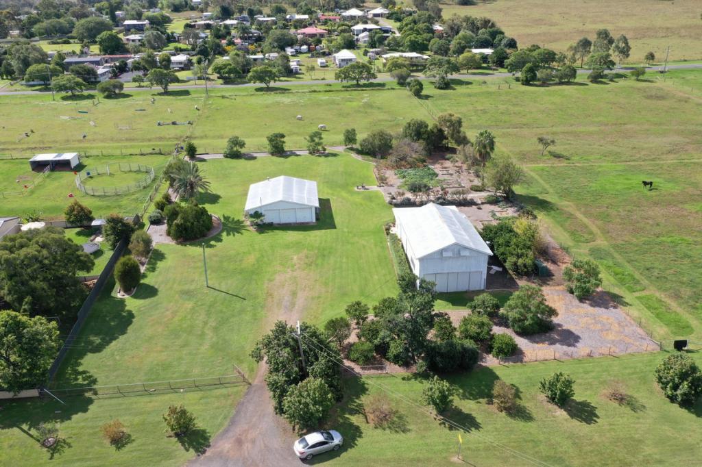 15 ALBERT ST, GOOMBUNGEE, QLD 4354