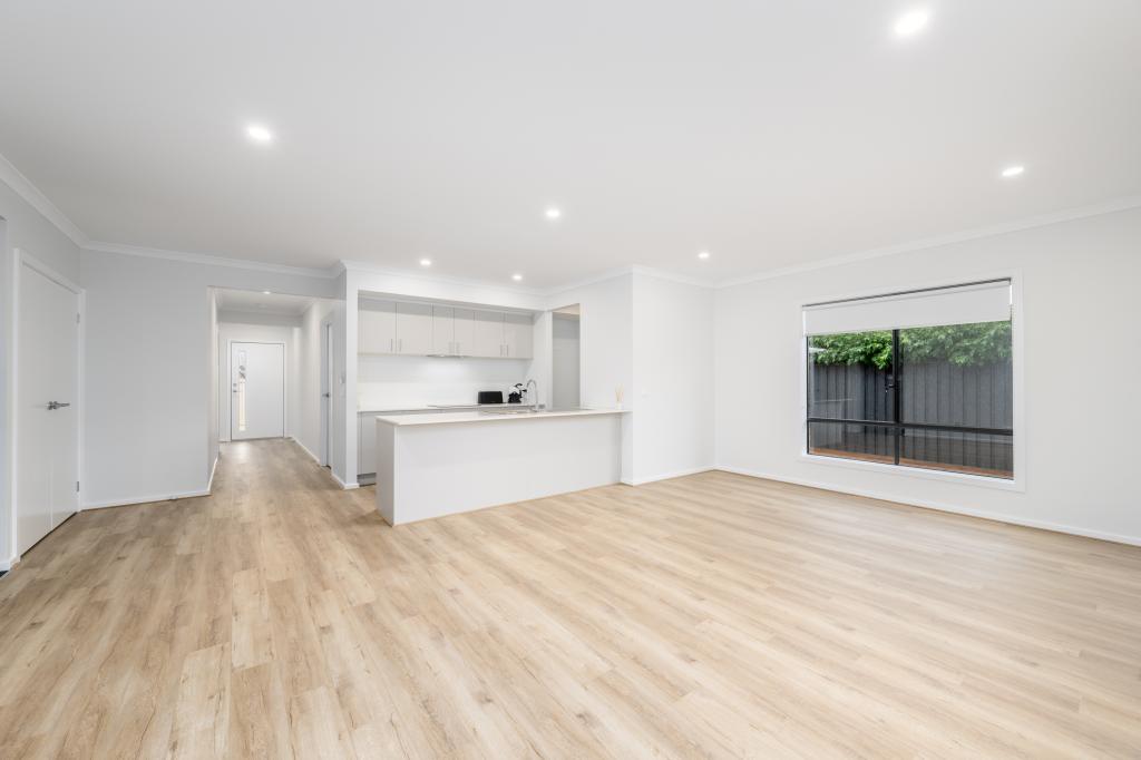 7a Vickers St, Kialla, VIC 3631