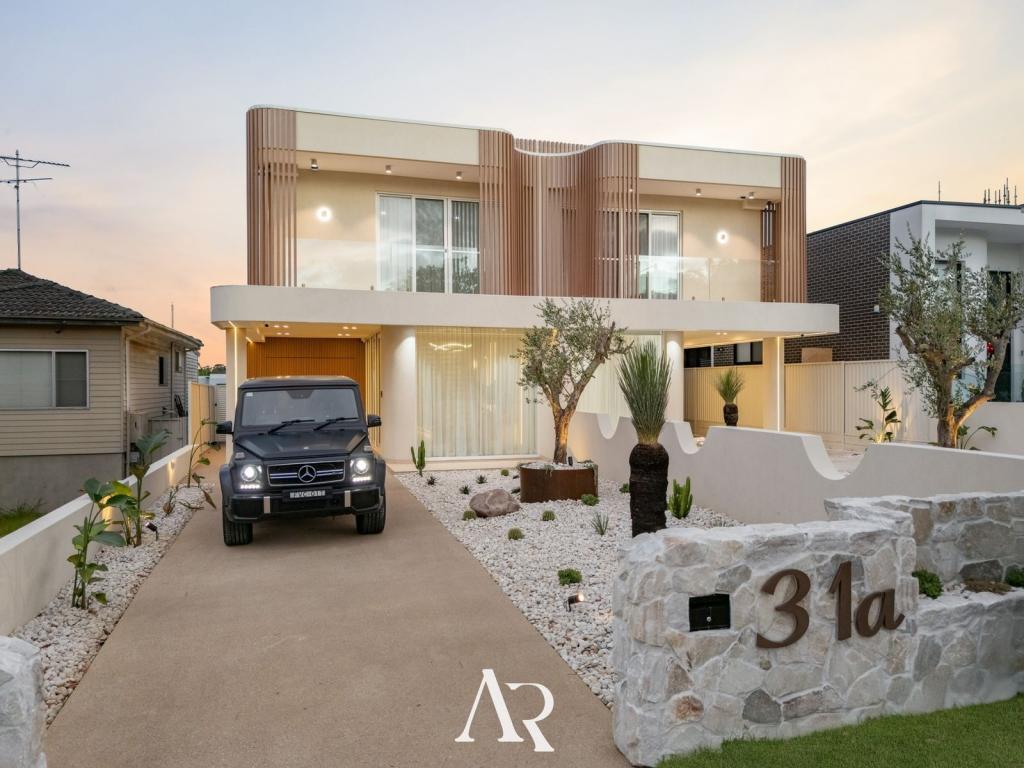 31a Queensbury Rd, Padstow Heights, NSW 2211