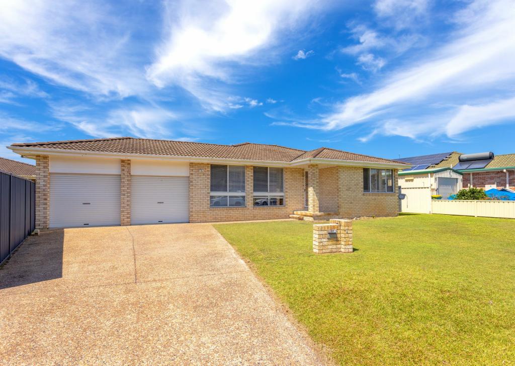 12 Shearwater Cres, Harrington, NSW 2427