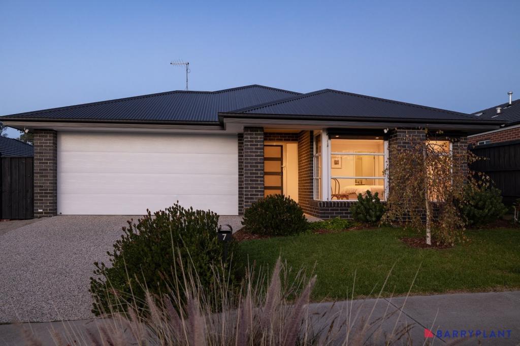 7 Gahnia Gr, Cowes, VIC 3922